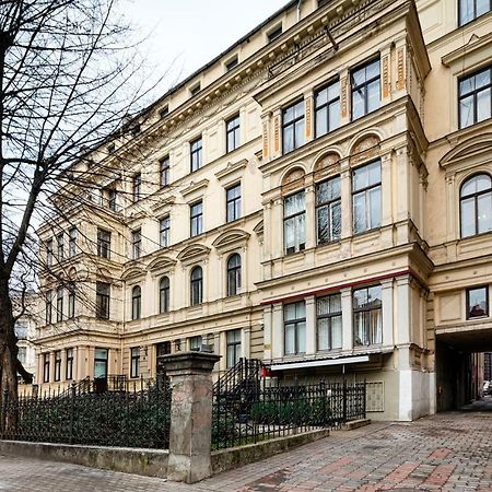 Kalnina Quiet Apartment In City Center Riga Buitenkant foto