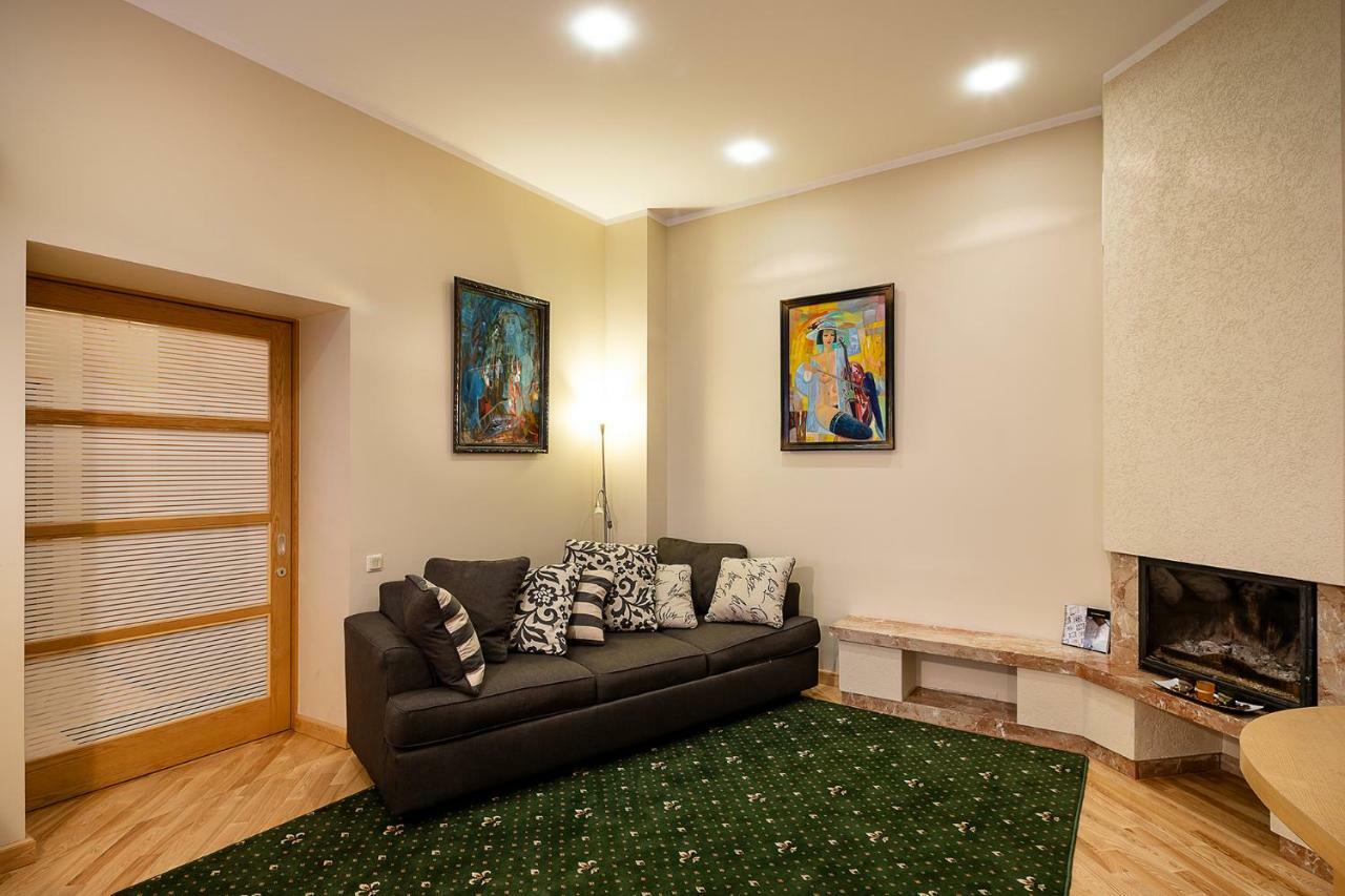 Kalnina Quiet Apartment In City Center Riga Buitenkant foto