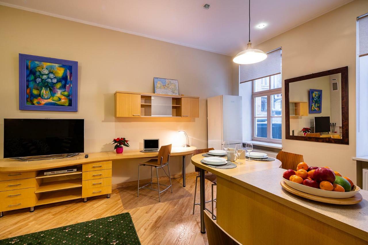 Kalnina Quiet Apartment In City Center Riga Buitenkant foto